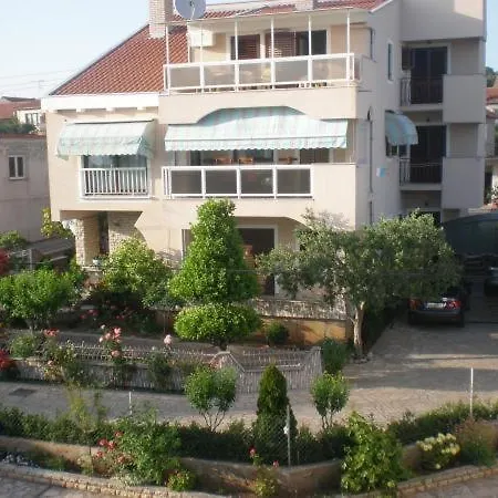 Apartment Pakostane Pakostane