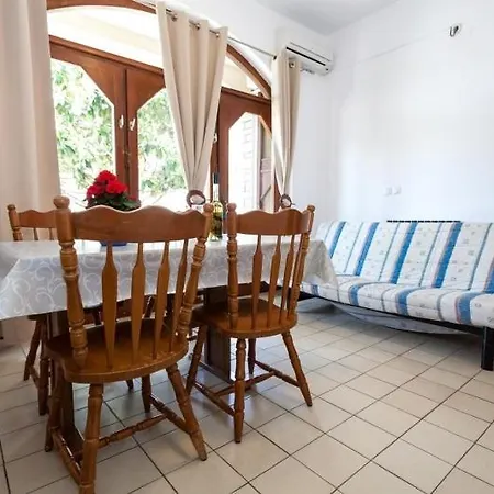 Apartment Pakostane *