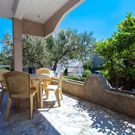 Apartment Pakostane Pakostane